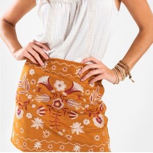 Mi Ami Floral Embroidered Skirt